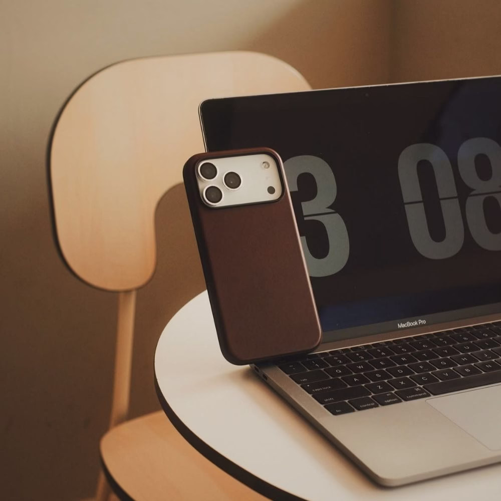 Шкіряний чохол Nomad Modern Horween Rustic Brown для iPhone 17 Pro Max - 8